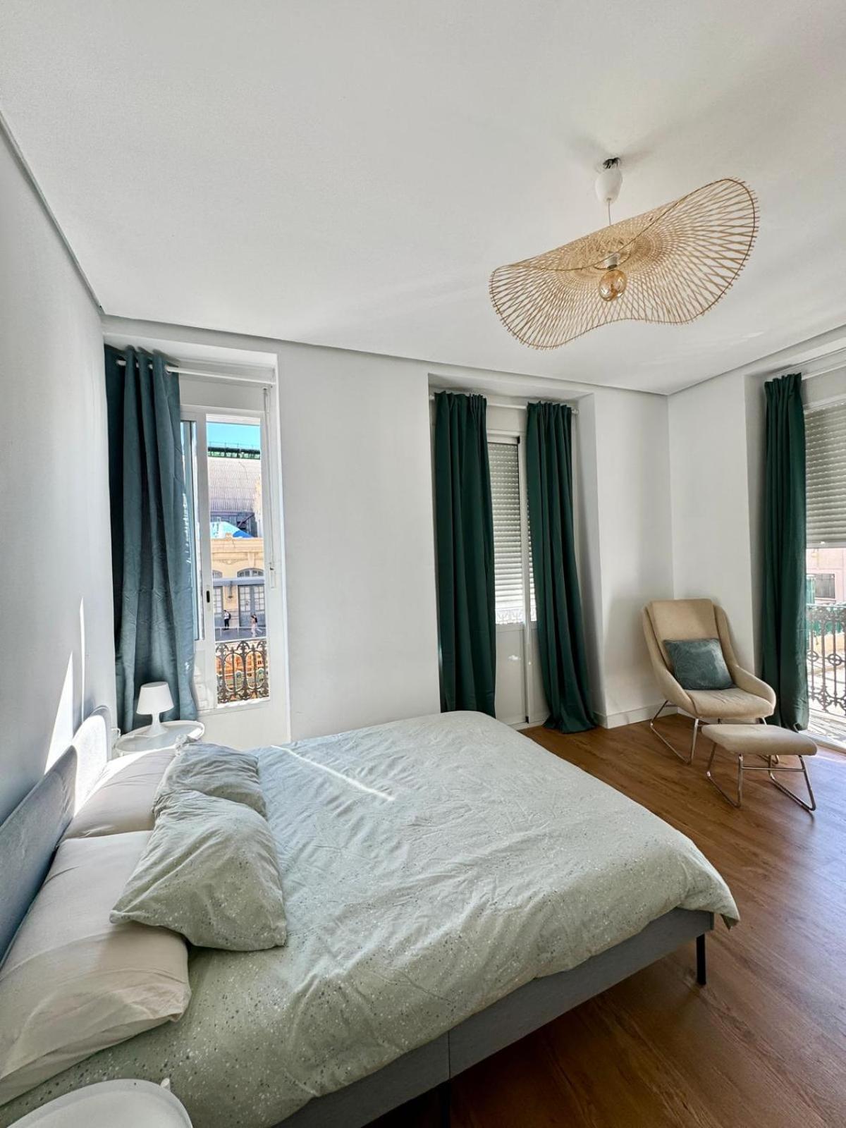Vlc Center 4 Room Apartment Valencia Exterior photo